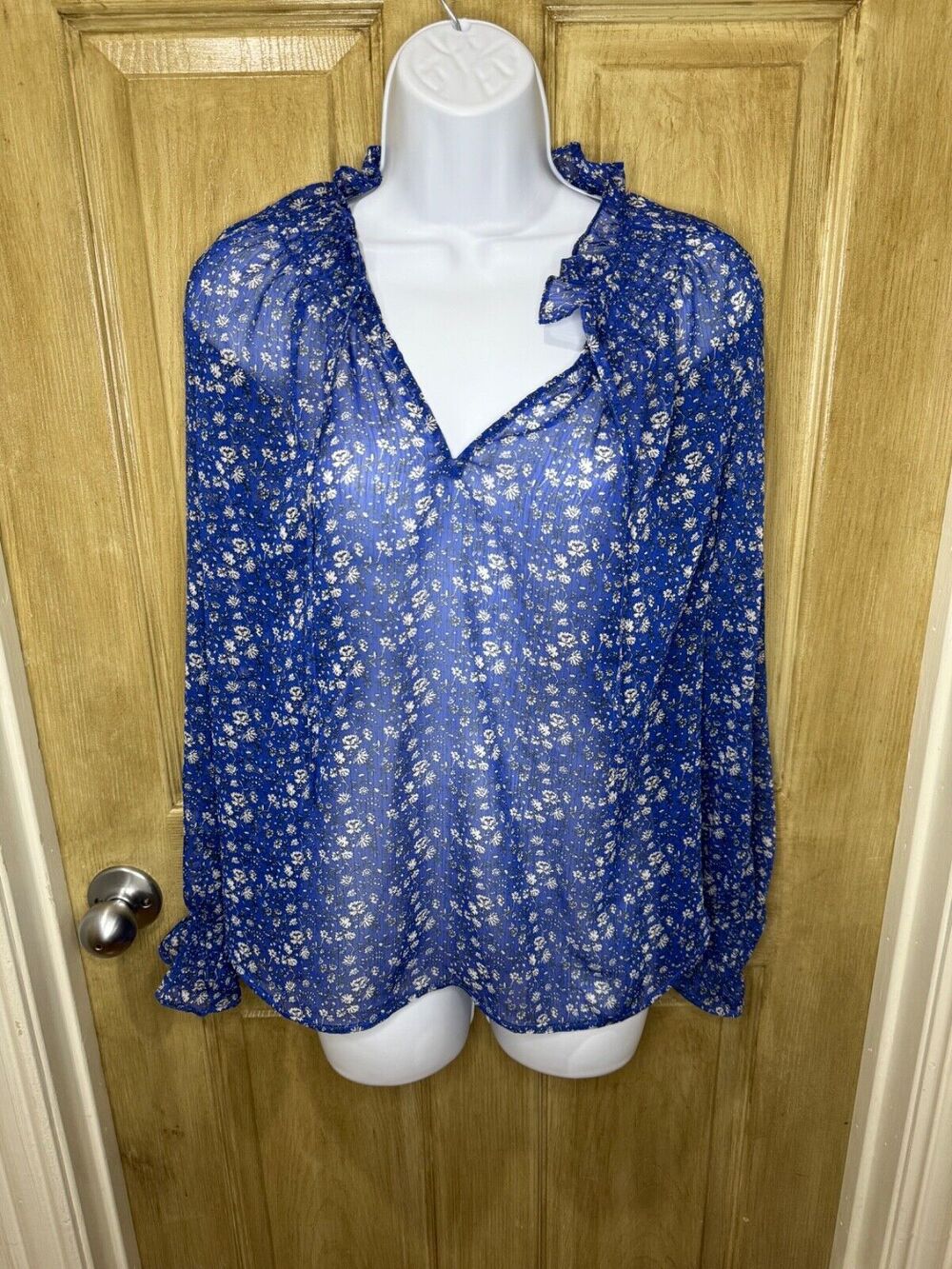 LOFT Women’s Sheer Blouse V Neck Long Sleeve Floral Blue Size Medium M